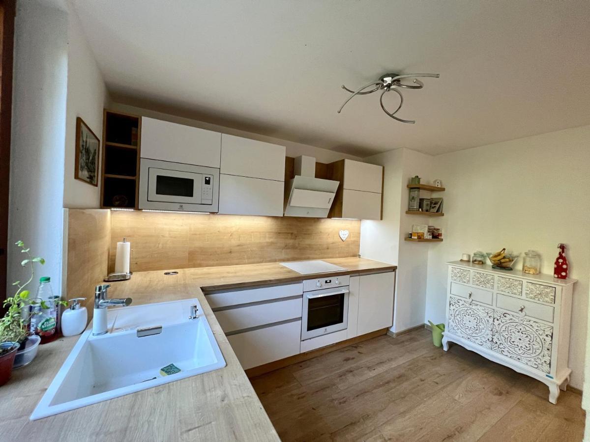 באנסקה ביסטריצה Apartman Stara Sasova מראה חיצוני תמונה
